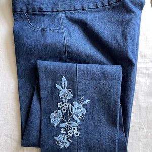 Alfred Dunner straight leg jeans